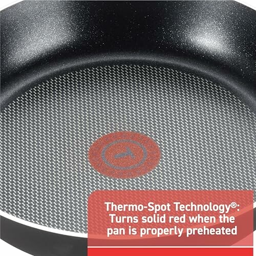 Nonstick frying pan with Thermo-Spot technology.